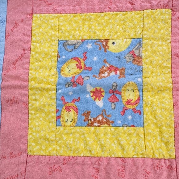 Vintage Handmade Baby Blanket Patchwork Quilt Nursery Rhymes Safety Pin Fabric - Picture 6 of 9